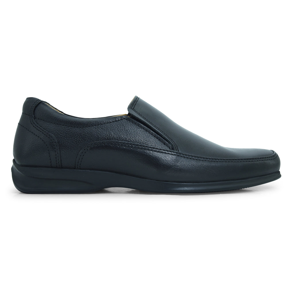 Zone Slip-on Formal Shoe in Black by Bata – batabd